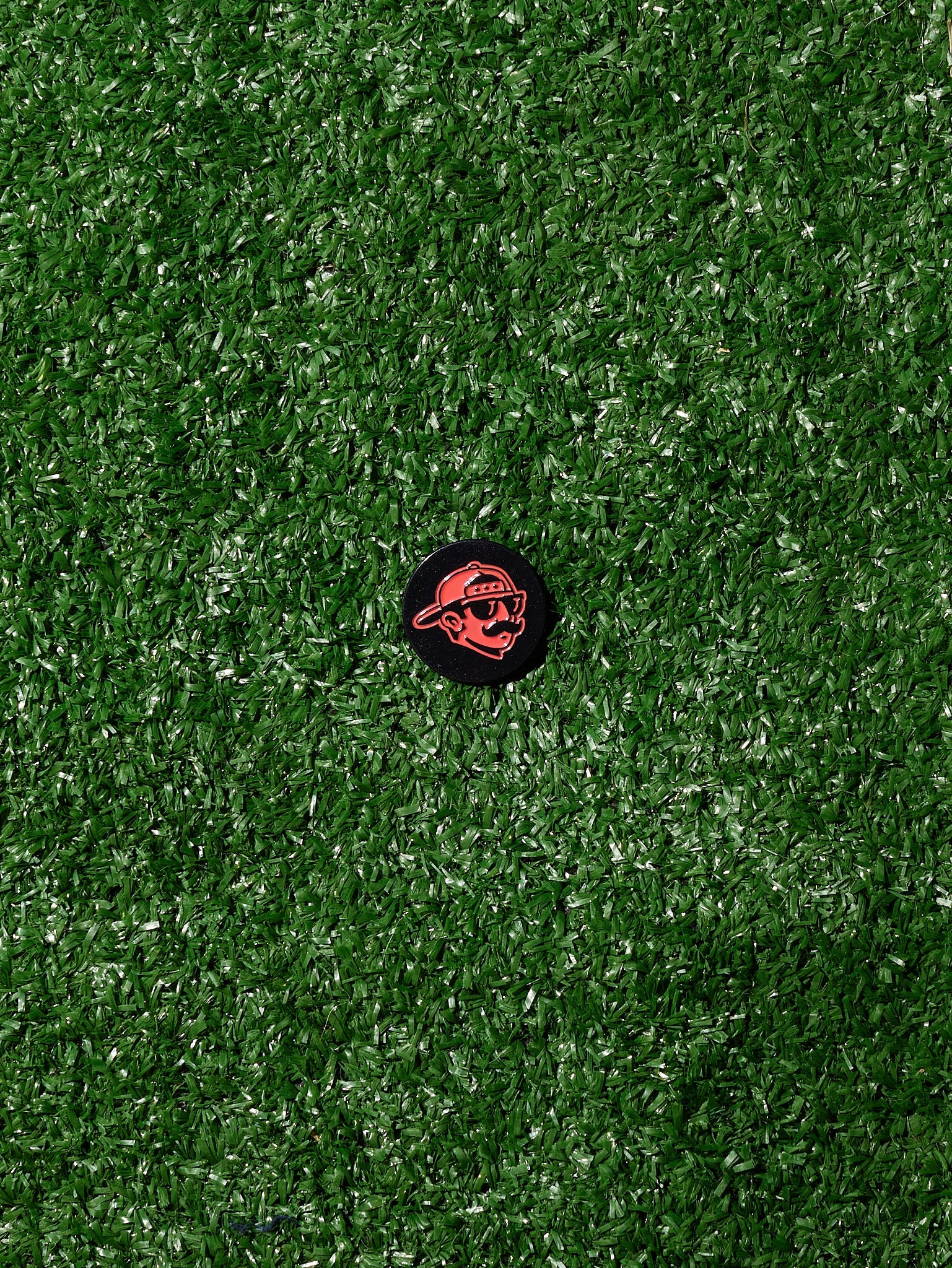 The HiJo Gurl Ball Marker