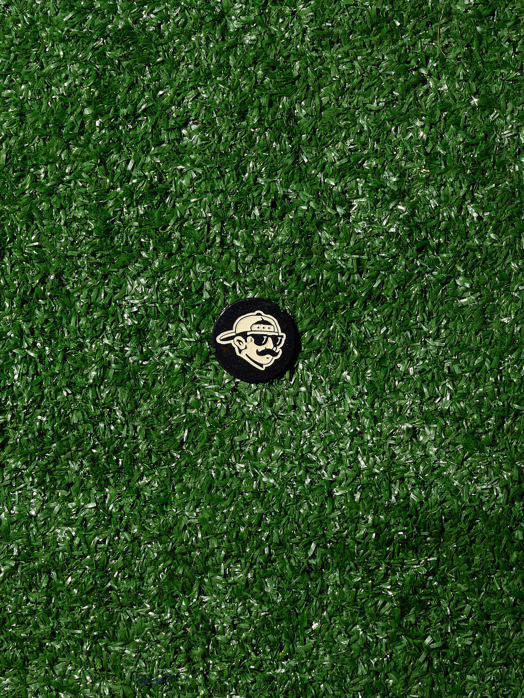 The HiJo Gurl Ball Marker